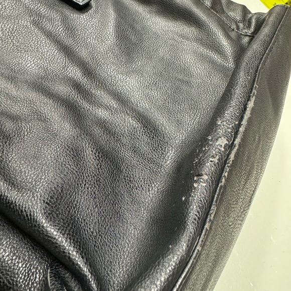 Betsey Johnson Over the Shoulder Bag Black - Picture 6 of 7